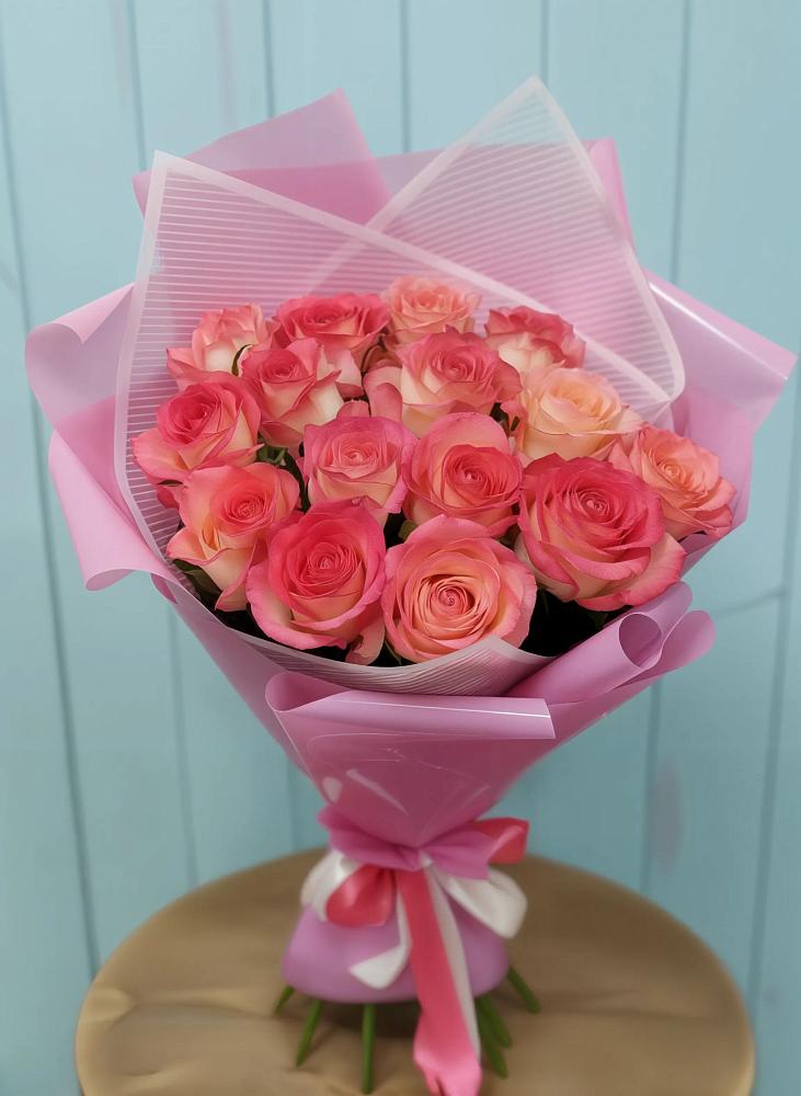 Букет 15 Розовых роз Равель в Филиппенково