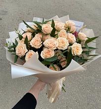 Букет Кремовые розы Латте в Филиппенково