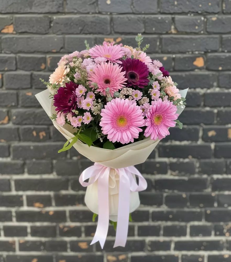 Букет цветов из: Герберы и Хризантемы в Филиппенково