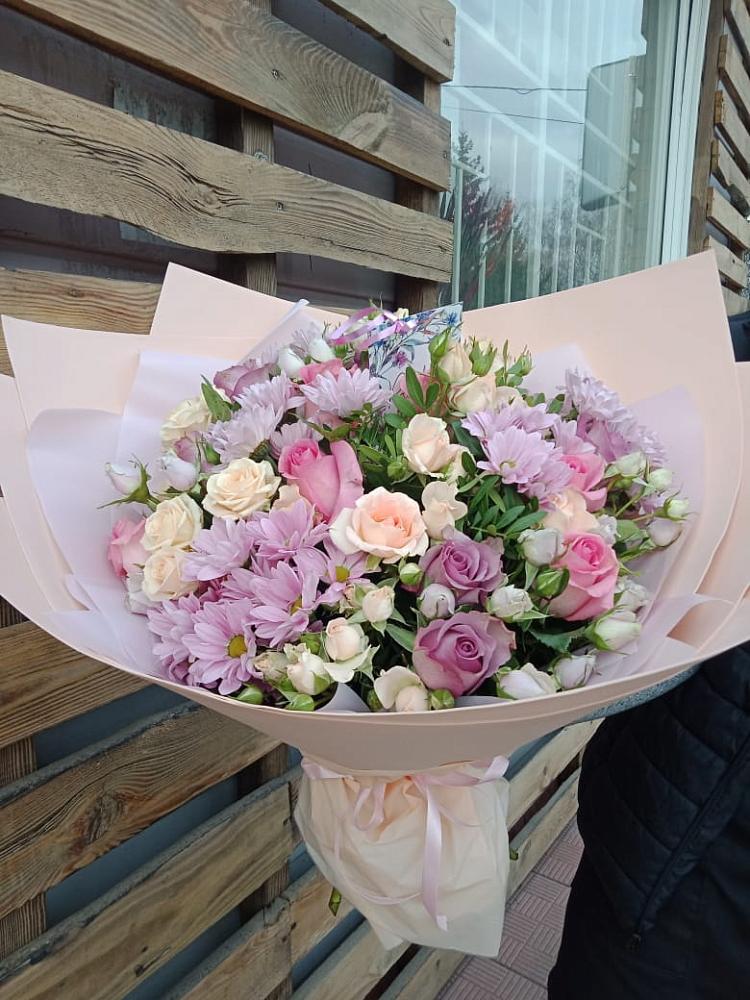 Букет цветов из: Розы и Хризантемы в Филиппенково