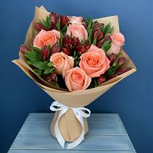 Букет цветов из:  Розы и Альстромерии в Филиппенково