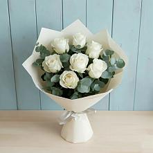 Букет Белые розы в Эвкалипте в Филиппенково