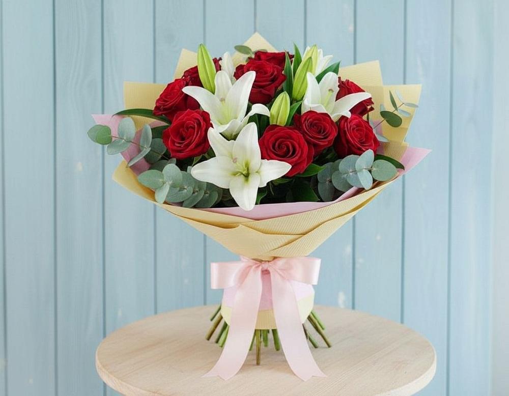 Букет цветов из: Лилии и Розы в Филиппенково