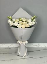 Букет цветов из:  Розы и Лизиантусы в Филиппенково